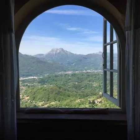 Romantic Getaway Amazing Views - New Large Veranda *